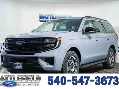 New 2026 Ford Expedition Active image 3