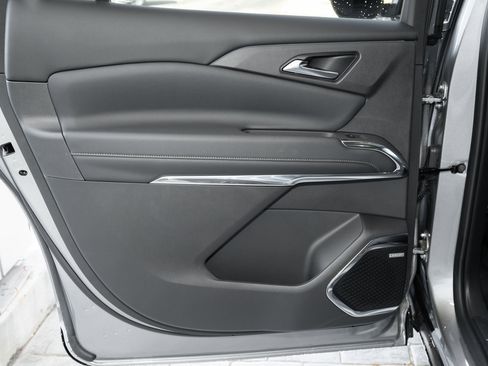 New 2026 Chevrolet Traverse High Country image 37