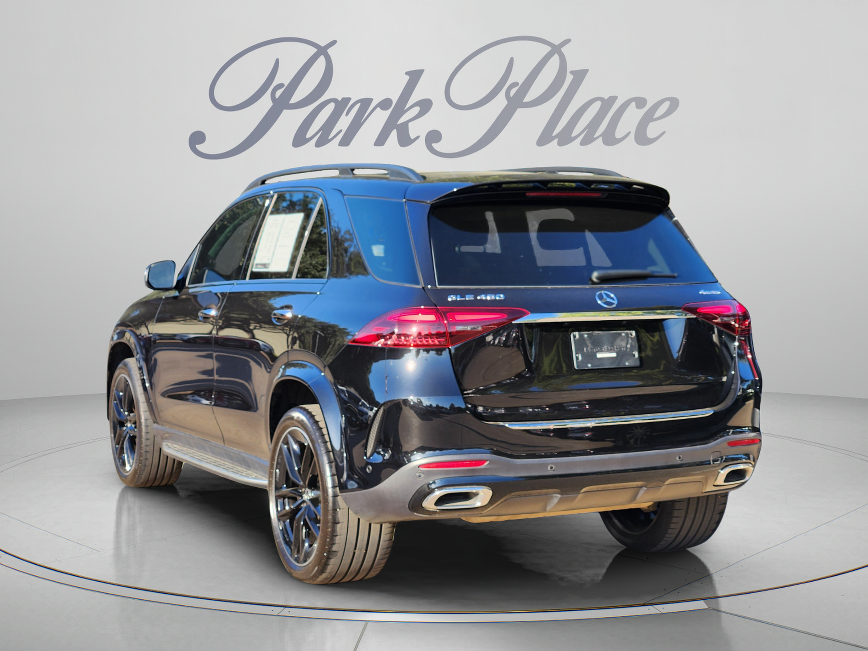Used 2026 Mercedes-Benz GLE 450 4MATIC image 3