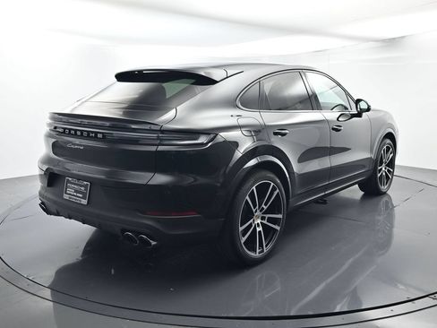 Certified 2025 Porsche Cayenne Coupe AWD/4WD image 14