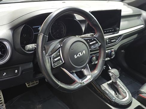 Used 2022 Kia Forte GT w/ GT2 Package image 12