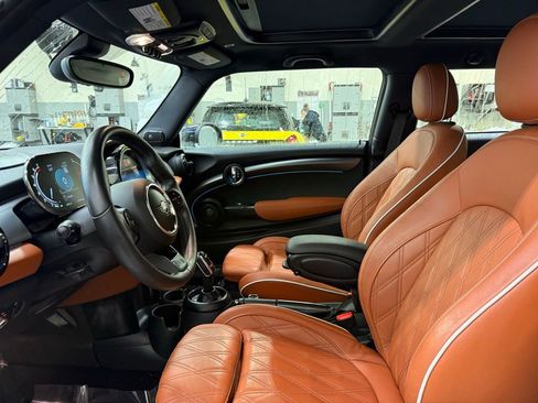 Certified 2023 MINI Cooper S image 12