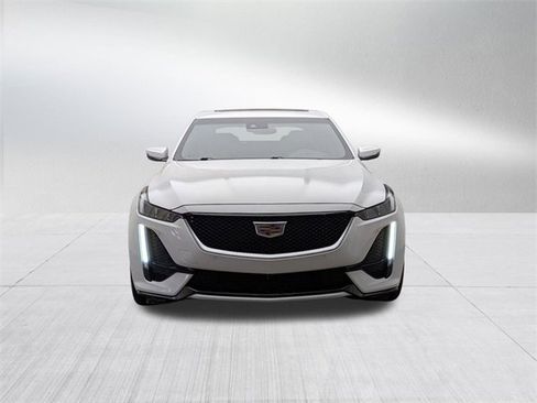 Used 2023 Cadillac CT5 Sport image 2