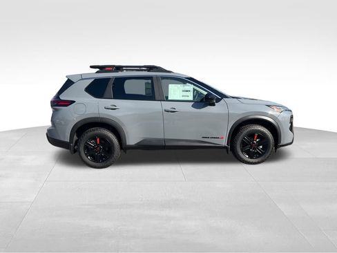 New 2025 Nissan Rogue SV image 7