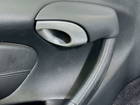 Used 2001 Porsche Boxster image 17