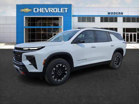 New 2026 Chevrolet Traverse Z71 w/ Enhanced Driving Package image 1