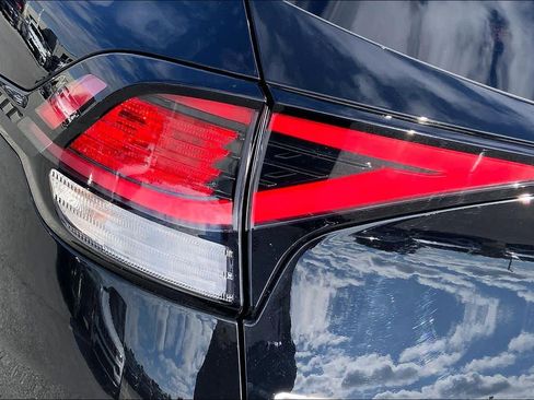 Used 2023 Kia Sportage X-Line w/ X-Line Premium Package image 28