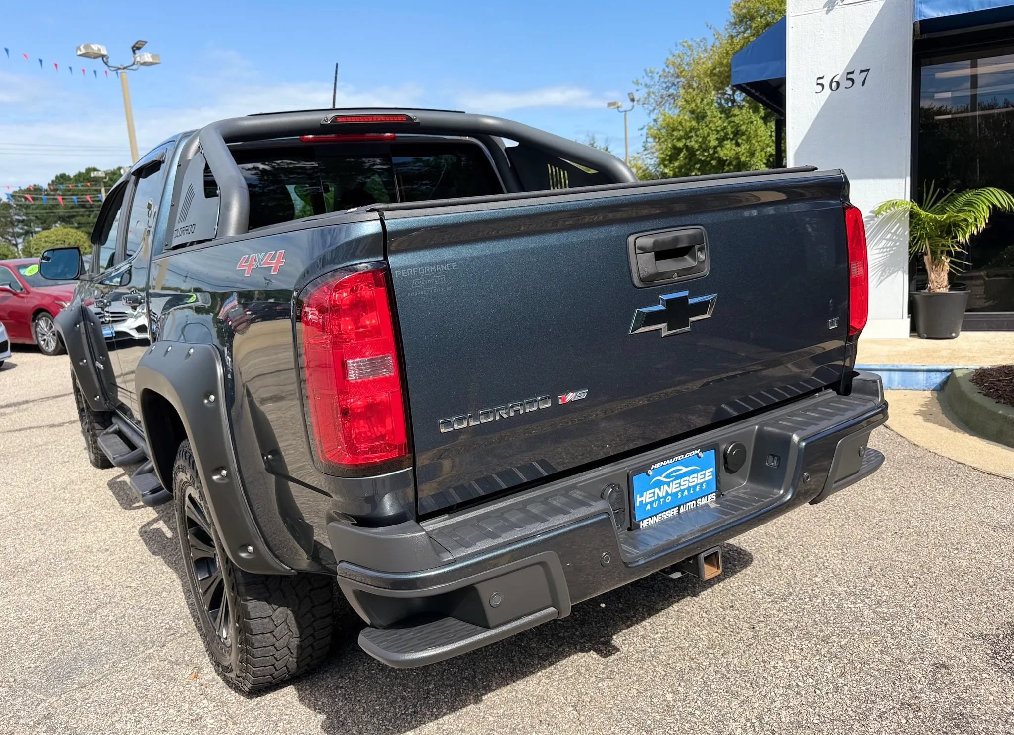 Used 2019 Chevrolet Colorado LT w/ LT Convenience Package AWD/4WD image 21