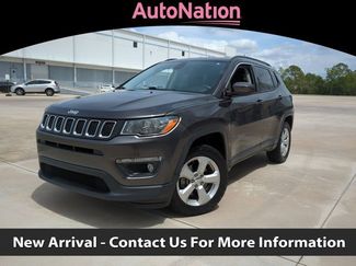Used 2019 Jeep Compass Latitude video 1