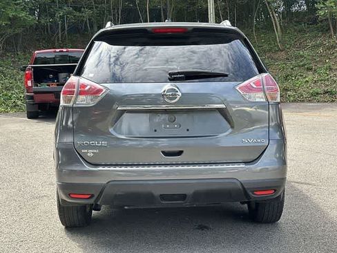 Used 2015 Nissan Rogue SV w/ SV Premium Package AWD/4WD image 4