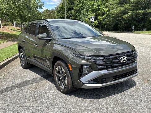 New 2025 Hyundai Tucson SEL image 3