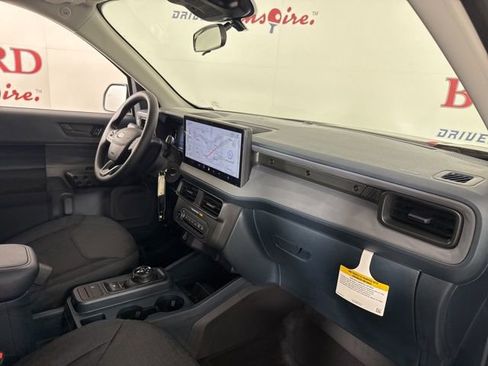 New 2025 Ford Maverick XL image 21