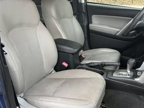 Used 2014 Subaru Forester 2.5i Limited w/ Popular Package #2 image 5