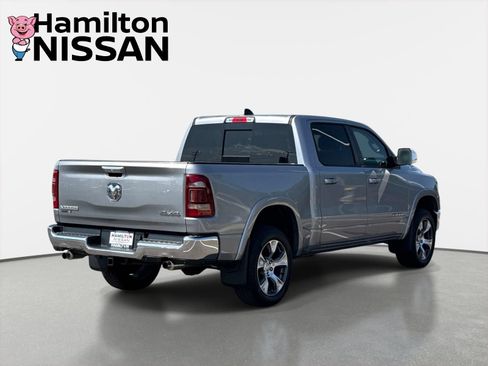 Used 2019 RAM 1500 Laramie AWD/4WD image 2