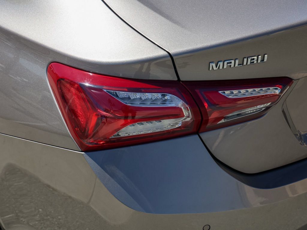 Used 2024 Chevrolet Malibu LT FWD image 8