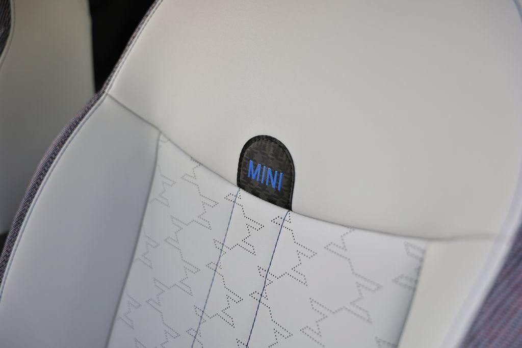 New 2026 MINI Cooper S FWD image 24