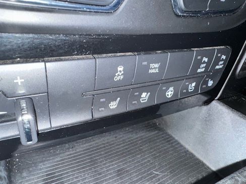 Used 2018 RAM 1500 Sport w/ Convenience Group image 20