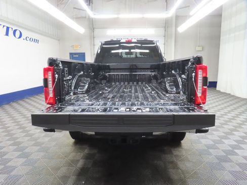 Used 2026 Ford F350 Lariat w/ Lariat Ultimate Package AWD/4WD image 39