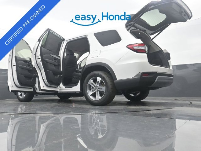 Used 2025 Honda Pilot EX-L image 53