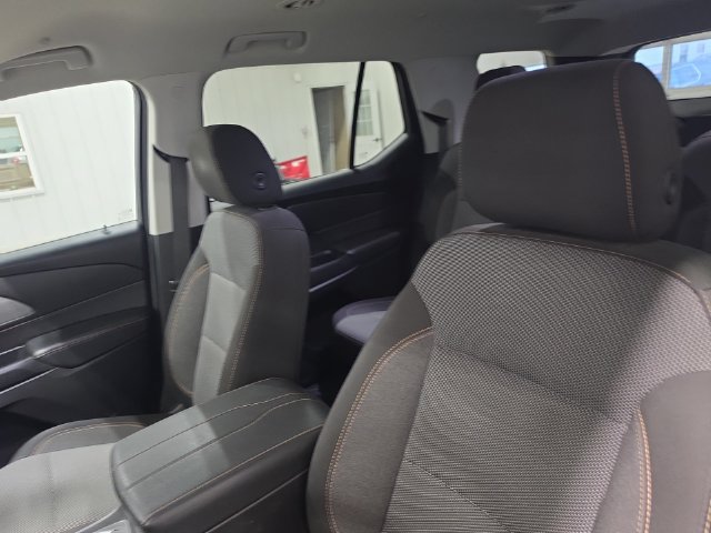 Used 2019 Chevrolet Traverse LT FWD image 24