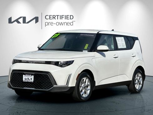 Certified 2023 Kia Soul LX w/ LX Technology Package image 8