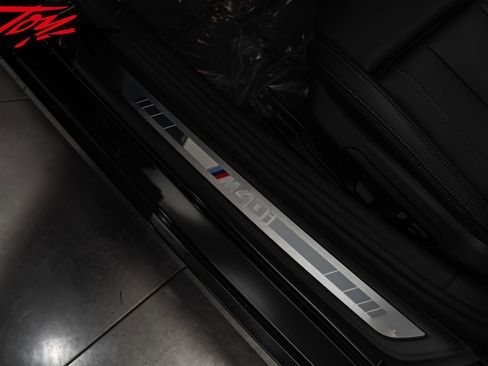 Used 2025 BMW Z4 M40i w/ Edition image 31