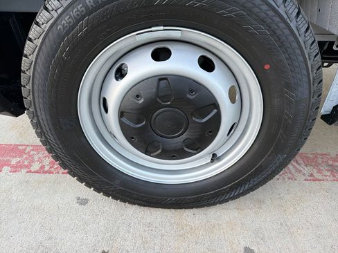 New 2026 Ford Transit 250 148 High Roof Extended image 24