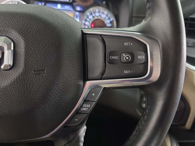 Used 2024 RAM 2500 Laramie w/ Protection Group AWD/4WD image 17