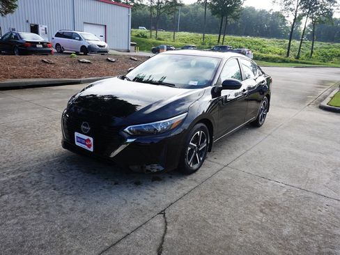 Used 2025 Nissan Sentra SV w/ All-Weather Package FWD image 21