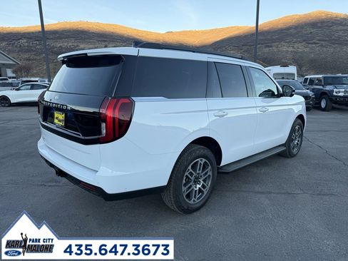 New 2025 Ford Expedition Active image 5