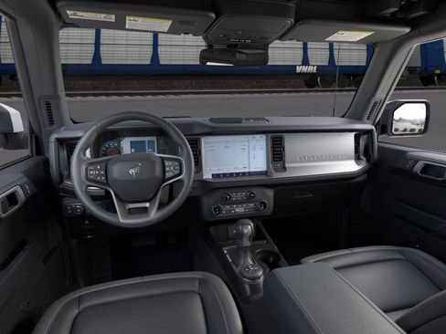 New 2025 Ford Bronco Outer Banks image 34