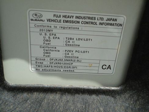 Used 2013 Subaru Crosstrek 2.0i Premium image 24