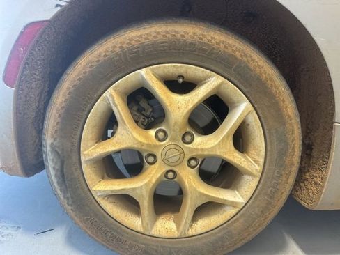 Used 2020 Chrysler Pacifica Touring-L Plus w/ Tire & Wheel Group image 6