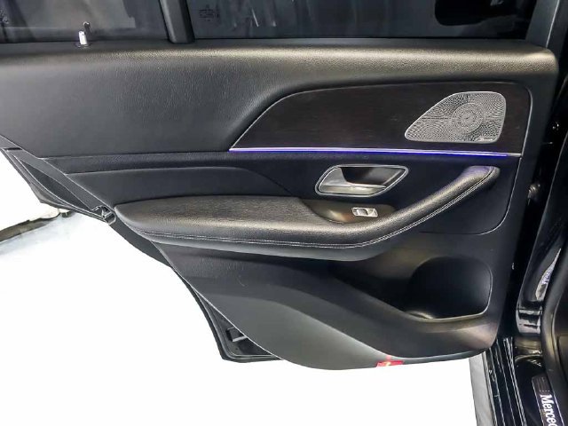 Used 2021 Mercedes-Benz GLE 450 4MATIC w/ AMG Line Exterior image 30