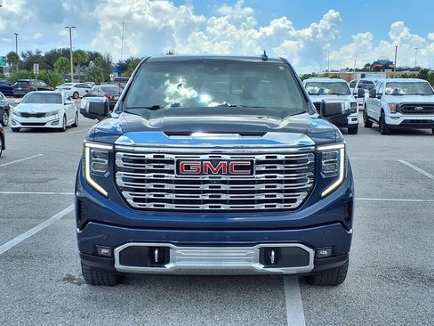 Used 2023 GMC Sierra 1500 Denali w/ Denali Reserve Package AWD/4WD image 2