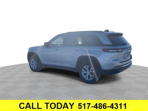 Used 2023 Jeep Grand Cherokee Limited image 6