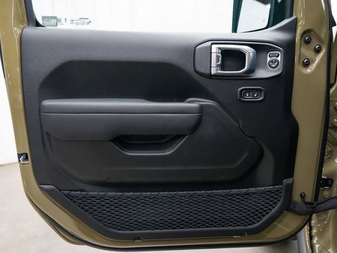 New 2026 Jeep Gladiator Rubicon image 22