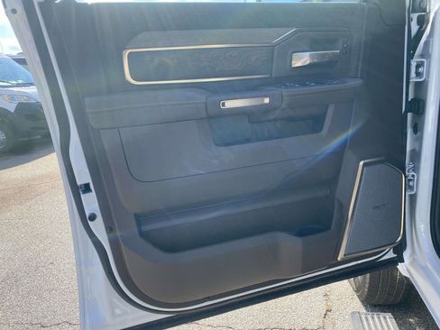 New 2026 RAM 3500 Longhorn image 9