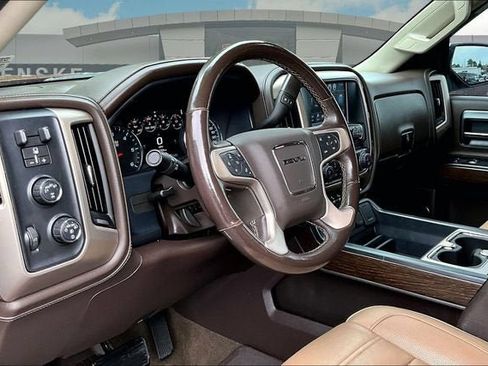 Used 2018 GMC Sierra 1500 Denali AWD/4WD image 13