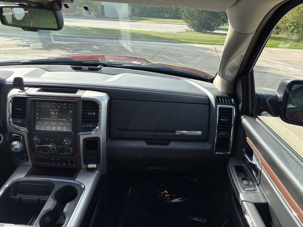 Used 2016 RAM 1500 Laramie w/ Convenience Group AWD/4WD image 38