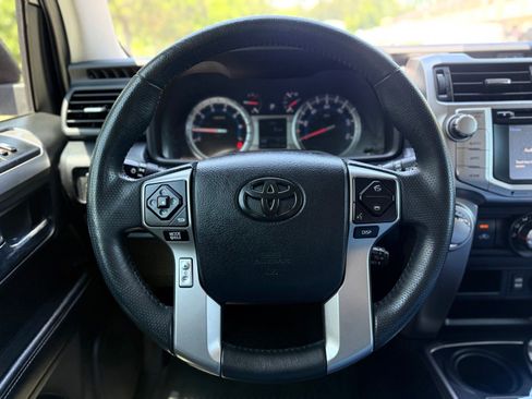 Used 2019 Toyota 4Runner SR5 Premium AWD/4WD image 25
