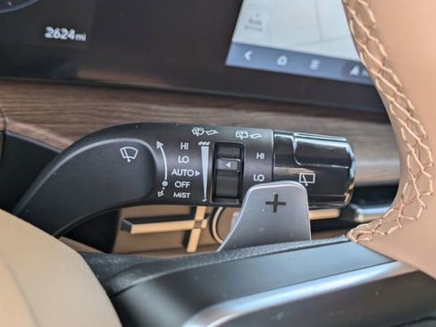 New 2024 Hyundai Santa Fe Limited FWD image 36