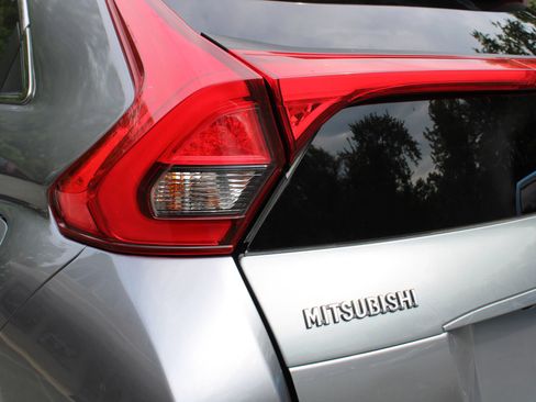 Used 2019 Mitsubishi Eclipse Cross ES AWD/4WD image 26