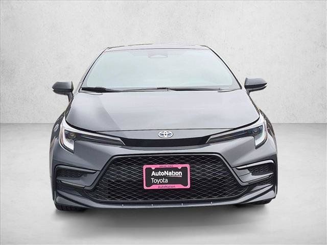 Used 2023 Toyota Corolla SE w/ SE Package FWD image 2