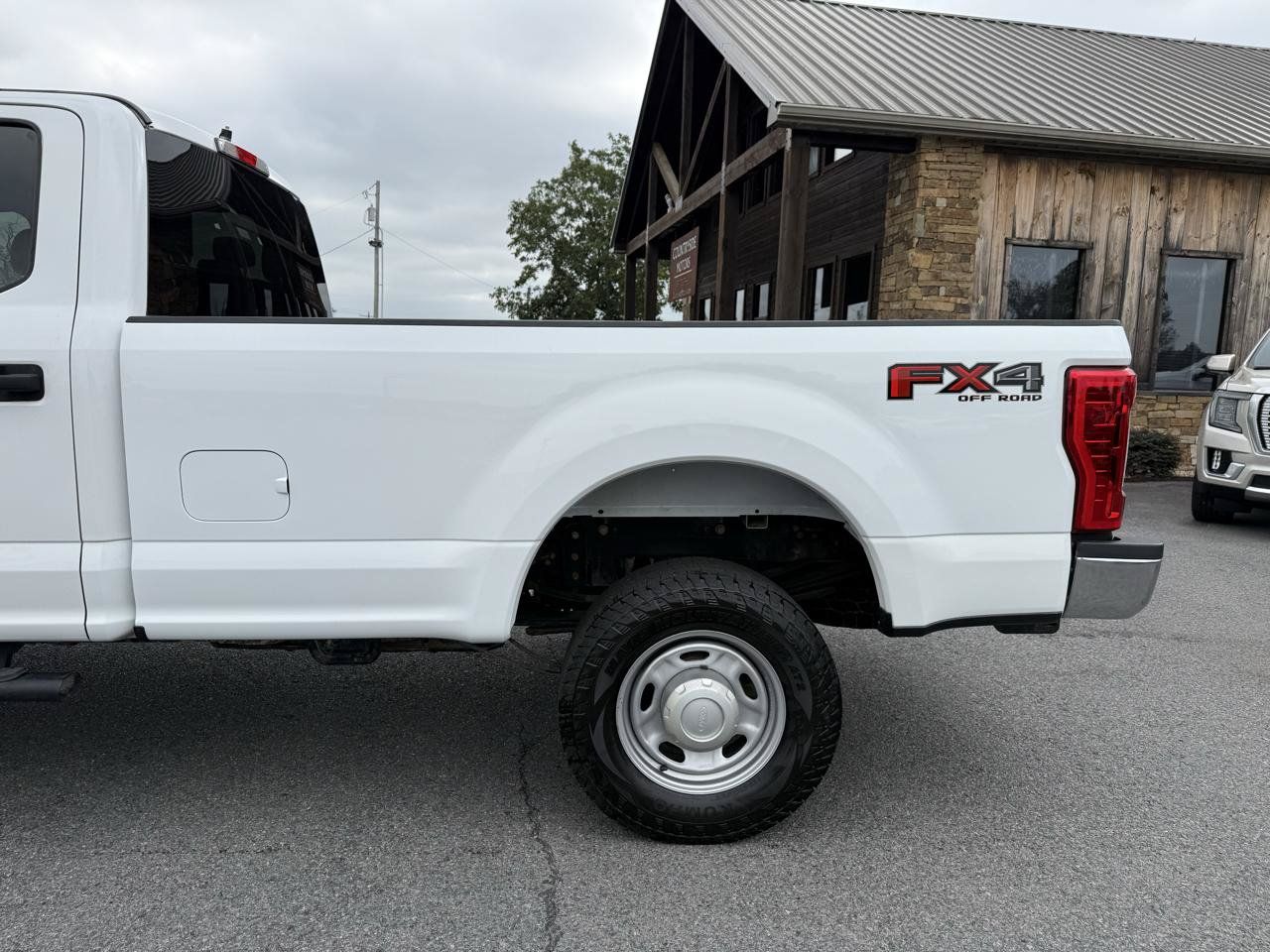 Used 2019 Ford F250 XL w/ Power Equipment Group AWD/4WD image 37