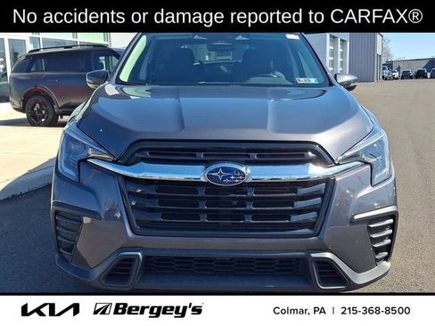 Used 2023 Subaru Ascent Premium w/ Convenience Package AWD/4WD image 2