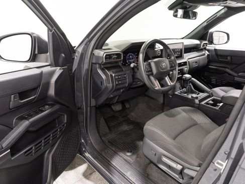 Used 2025 Toyota 4Runner SR5 RWD image 12