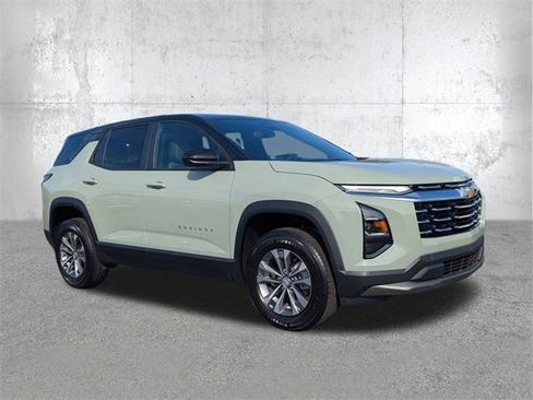 New 2026 Chevrolet Equinox LT w/ Convenience Package II image 2