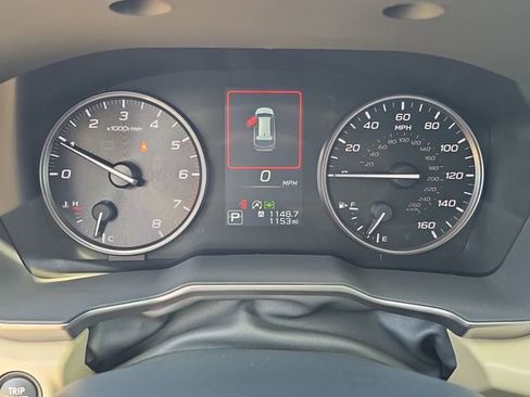 Certified 2025 Subaru Outback Limited image 26