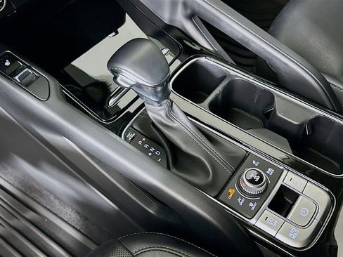 Used 2022 Kia Telluride S image 25